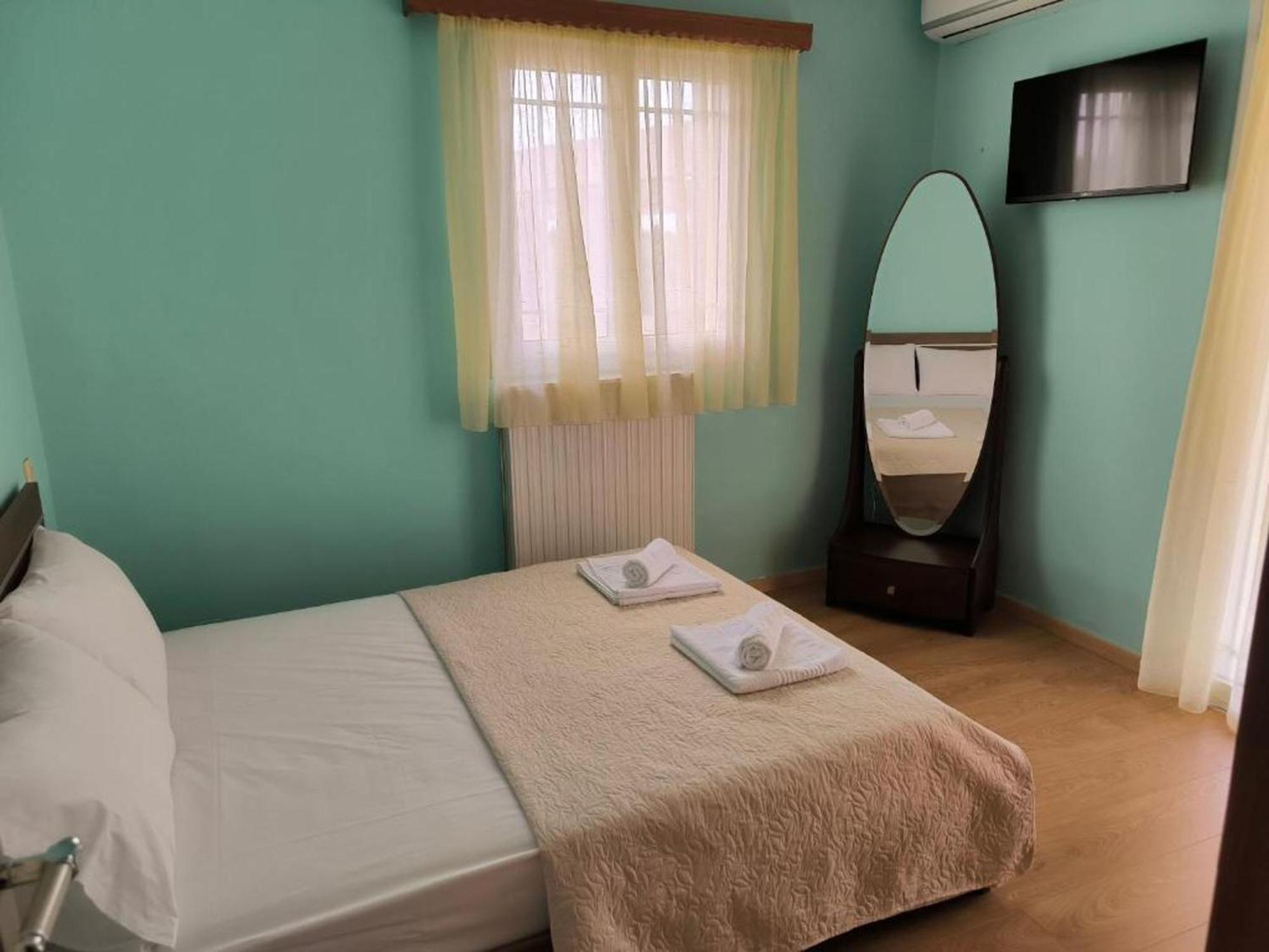 Villa Marina Tsoukaládhes Buitenkant foto