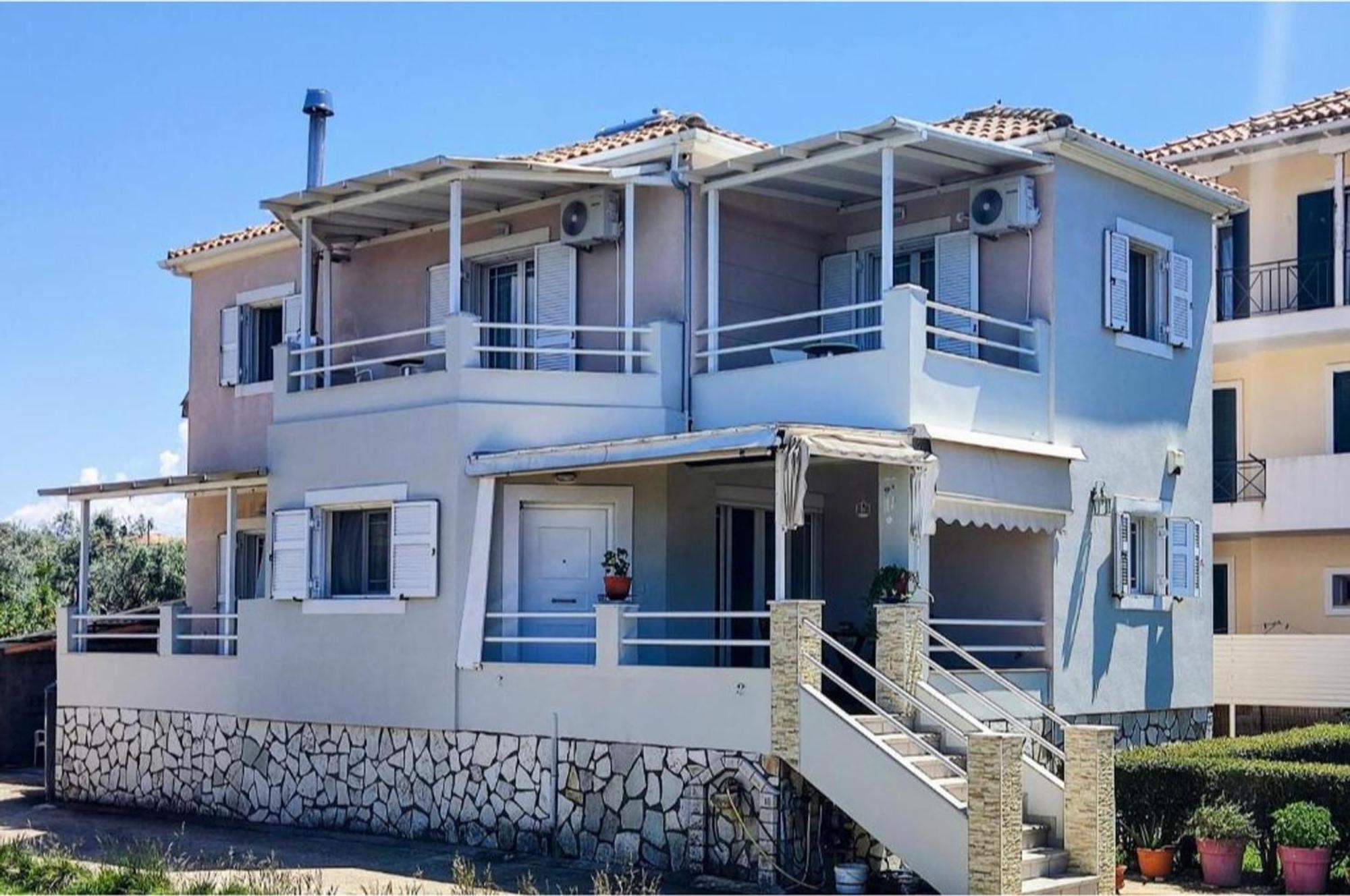 Villa Marina Tsoukaládhes Buitenkant foto